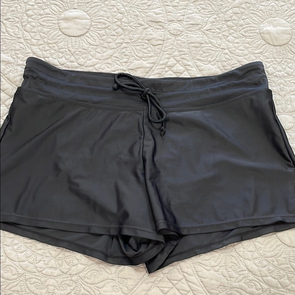 *3 for $10* Aleumdr black swim shorts XL (no tag)